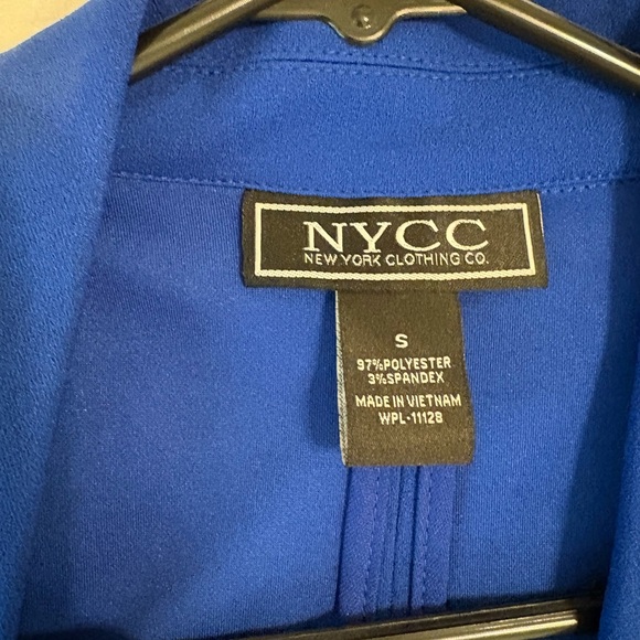 Striking Blue Relaxed Fit Blazer with Ruched Sleeves - Picture 3 of 3